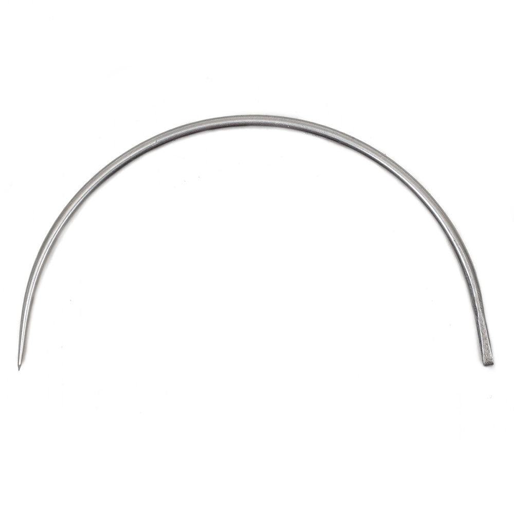 Curved Round Point Needle