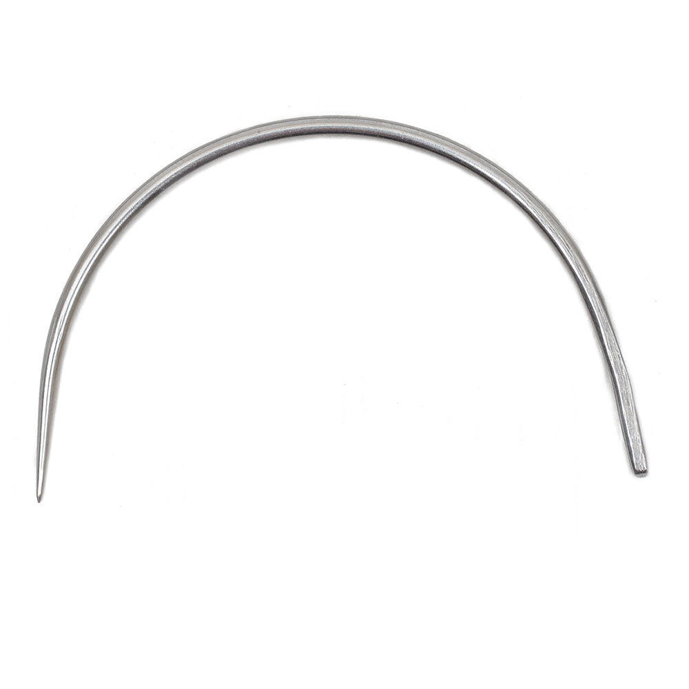 Curved Round Point Needle